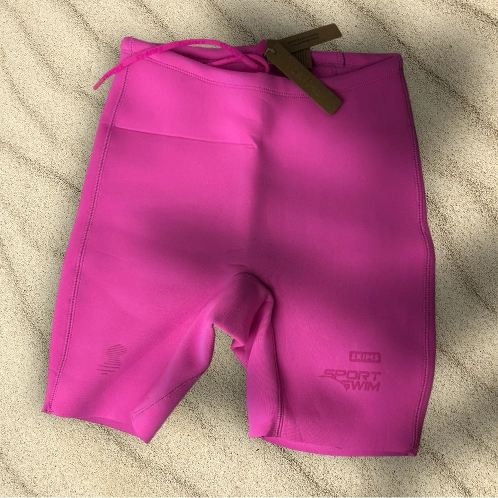 💕 Skims Sport Swim Bike Shorts – Size XXS